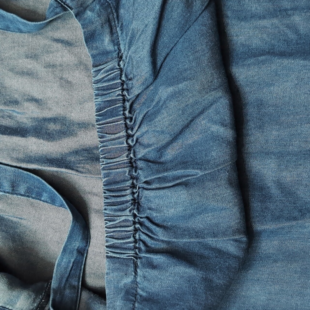 Oak +fort 100%  tencel denim chambray skirtall skirt with straps size M pockets - Picture 6 of 9